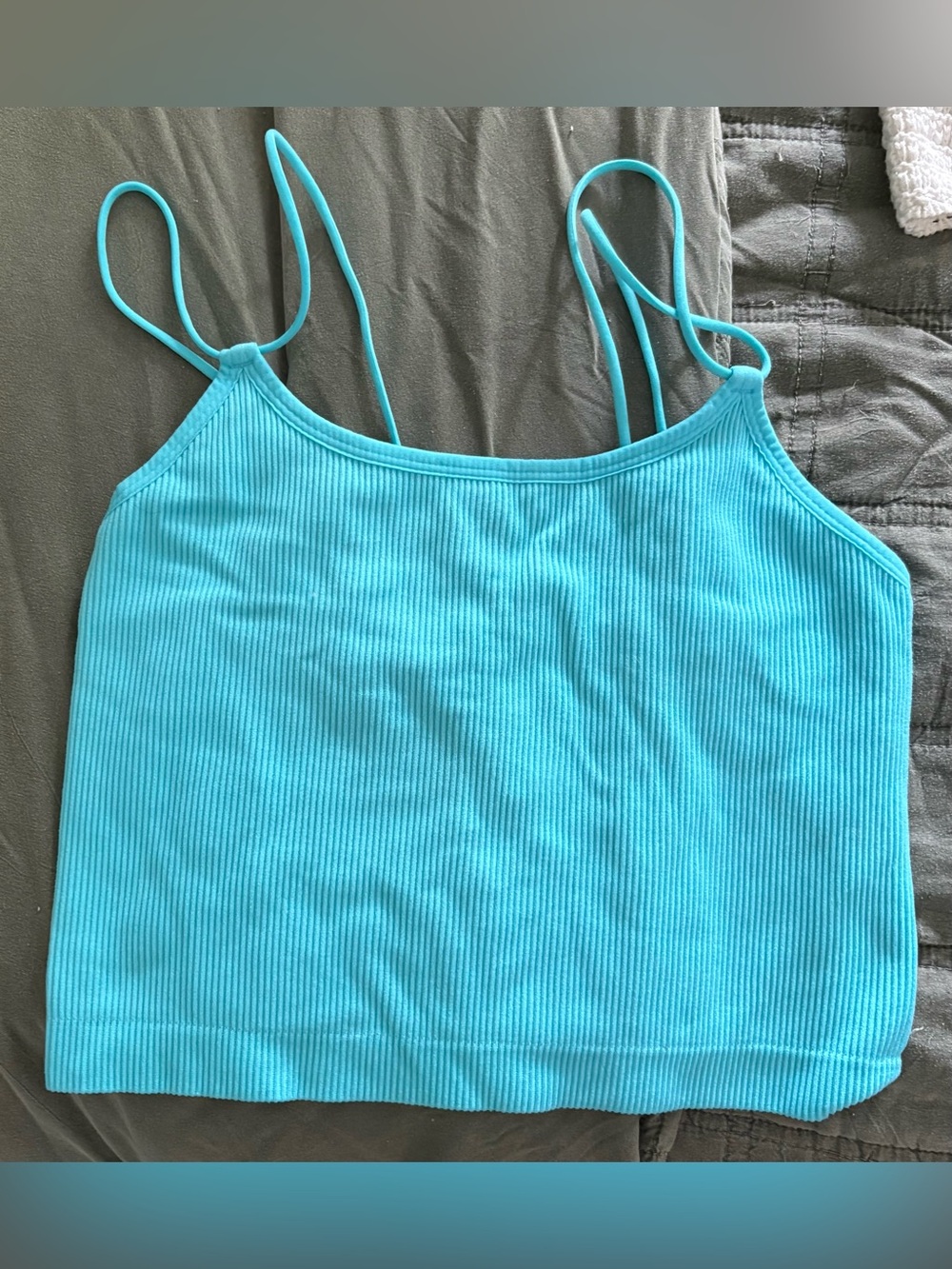 XL women’s tank top bundle - Picture 3 of 3